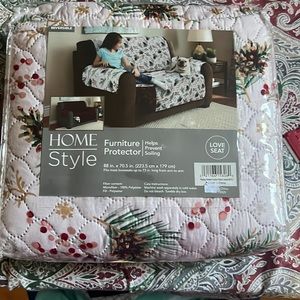NWT Home Style Furniture Protector for Love Seat